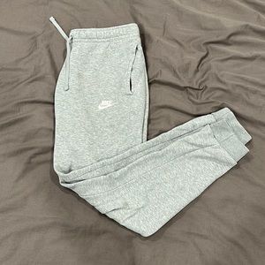 Grey Nike sweat pants size small